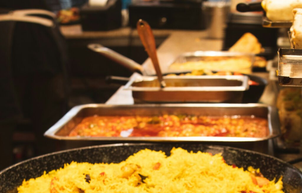 Los Inadaptados de la Oficina: La Aventura de la Paella de Stephanie